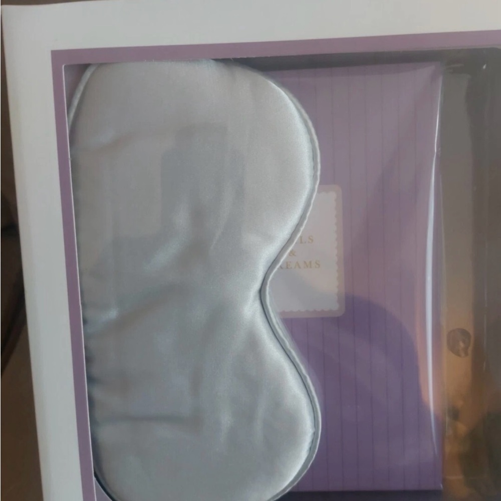 Lavender Evening Rituals Gift Set - Picture 4 of 10